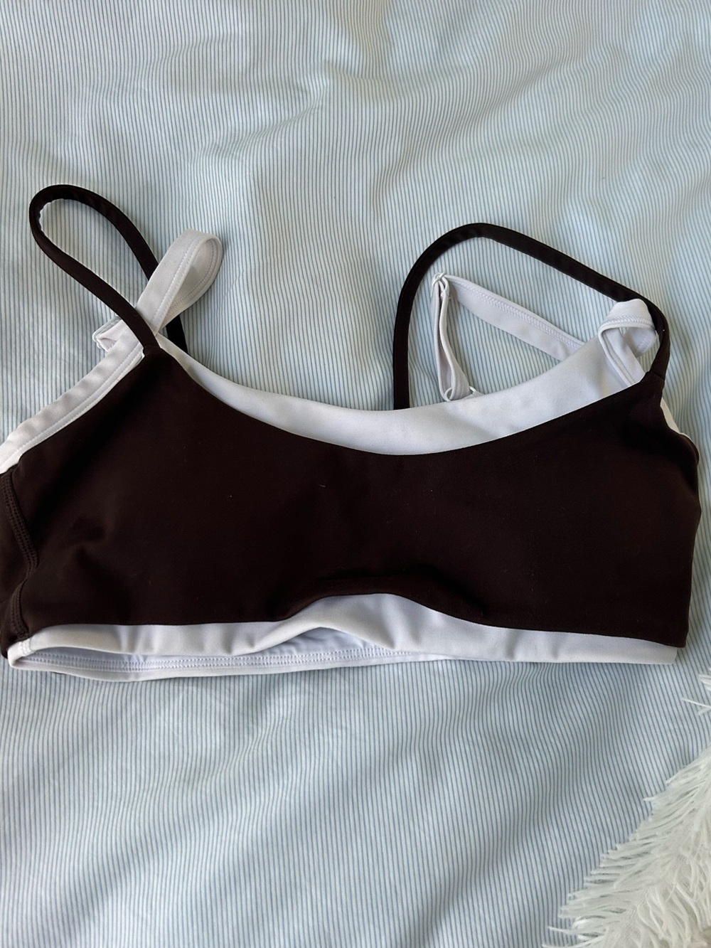Black and White Seamless Sport Bralette